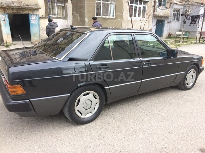 Mercedes 190 1991, 320,000 km - 2.0 l - Sumqayıt