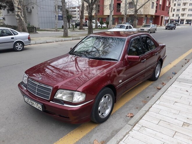 Mercedes C 180 1999, 208,000 km - 1.8 l - Mingəçevir