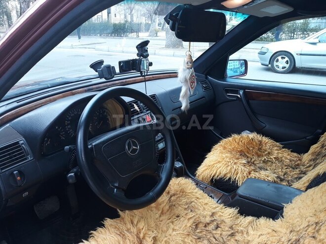 Mercedes C 180 1999, 208,000 km - 1.8 l - Mingəçevir