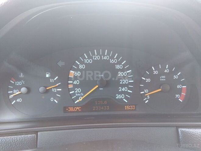 Mercedes E 280 1998, 234,000 km - 2.8 l - Bakı