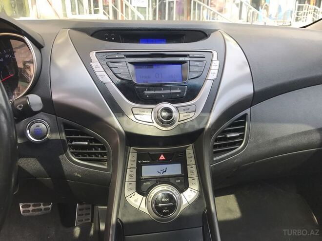 Hyundai Elantra 2012, 125,000 km - 1.8 l - Bakı