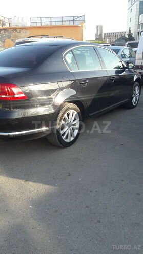 Volkswagen Passat 2011, 167,000 km - 1.8 l - Bakı