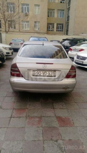 Mercedes E 220 2003, 295,325 km - 2.2 l - Bakı