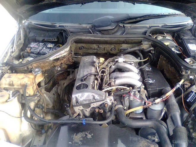 Mercedes E 200 1990, 380,400 km - 2.0 л - Bakı