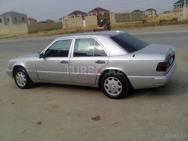 Mercedes E 200 1990, 380,400 km - 2.0 л - Bakı