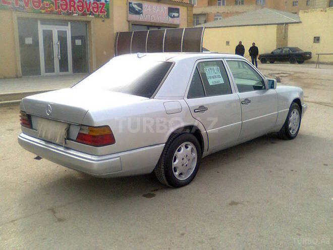 Mercedes E 200 1990, 380,400 km - 2.0 л - Bakı