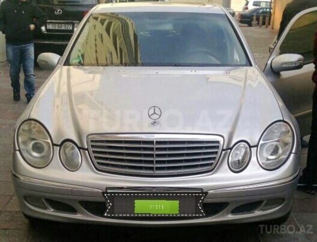 Mercedes E 220 2003, 256,464 km - 2.2 l - Bakı