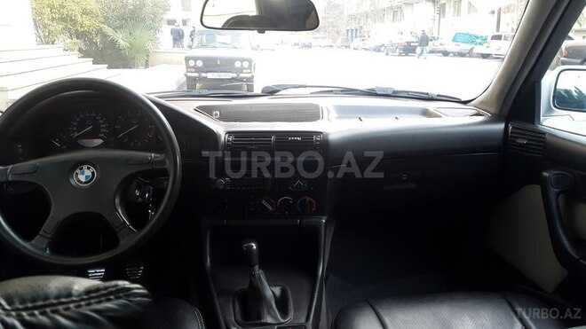 BMW 520 1990, 350,000 km - 2.0 l - Bakı