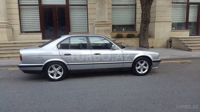BMW 520 1990, 350,000 km - 2.0 l - Bakı
