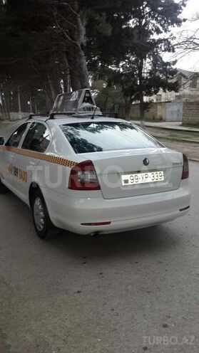 Skoda Octavia 2012, 400,000 km - 1.4 l - Bakı