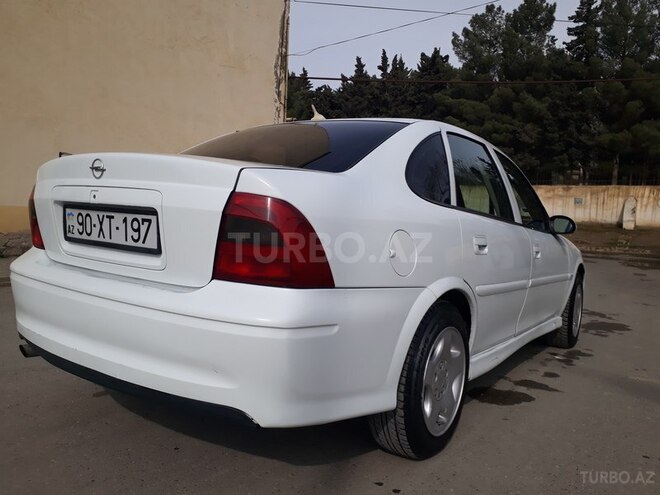 Opel Vectra 1999, 271,000 km - 1.8 л - Bakı