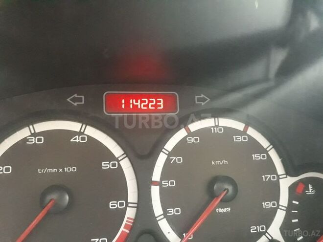 Iran Khodro Runna 2014, 114,223 km - 1.6 l - Bakı