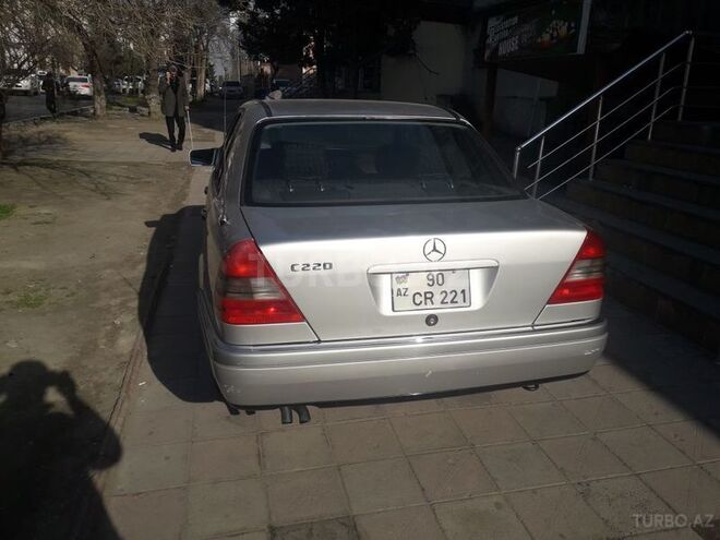 Mercedes C 220 1995, 230,000 km - 2.2 l - Bakı