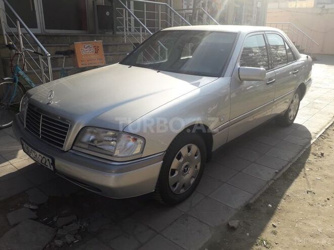 Mercedes C 220 1995, 230,000 km - 2.2 l - Bakı