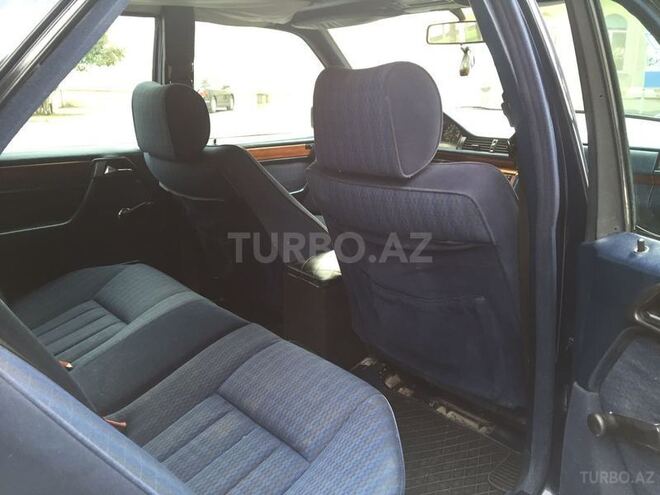 Mercedes E 200 1994, 200,000 km - 2.0 л - Sumqayıt