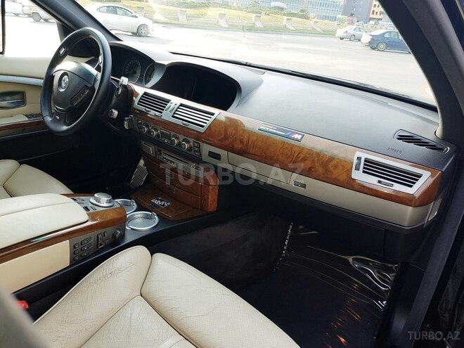BMW 750 2006, 135,000 km - 4.4 l - Bakı