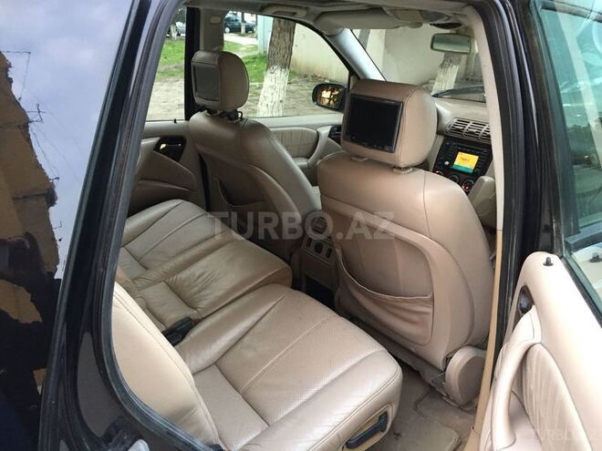 Mercedes ML 270 2004, 286,700 km - 2.7 l - Sumqayıt