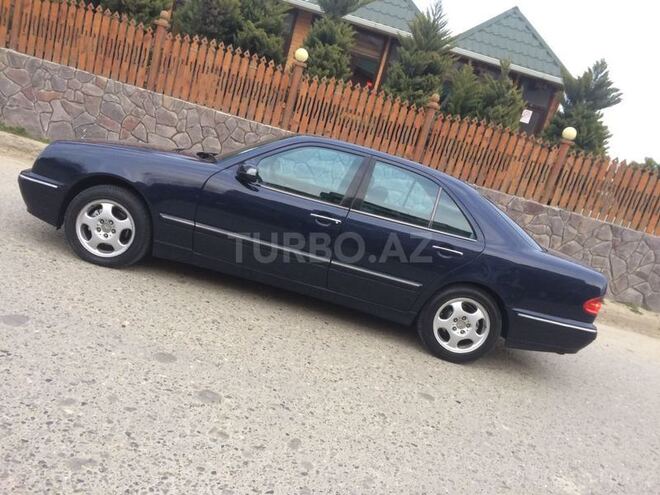 Mercedes E 240 2000, 337,100 km - 2.4 l - Bakı