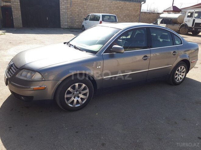 Volkswagen Passat 2002, 303,000 km - 1.8 л - Bakı
