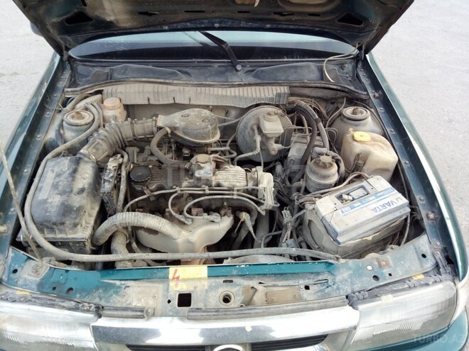 Opel Vectra 1994, 400,000 km - 1.8 l - Bakı