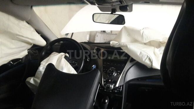 Hyundai Grandeur 2013, 34,600 km - 2.4 l - Quba