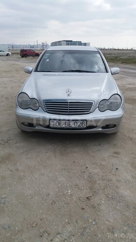 Mercedes C 240 2001, 220,000 km - 2.4 l - Bakı