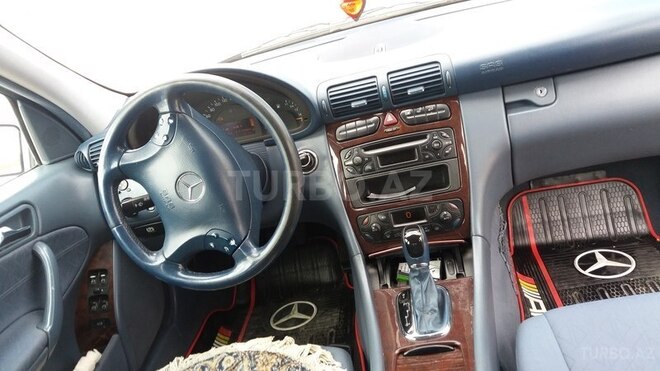 Mercedes C 240 2001, 220,000 km - 2.4 l - Bakı