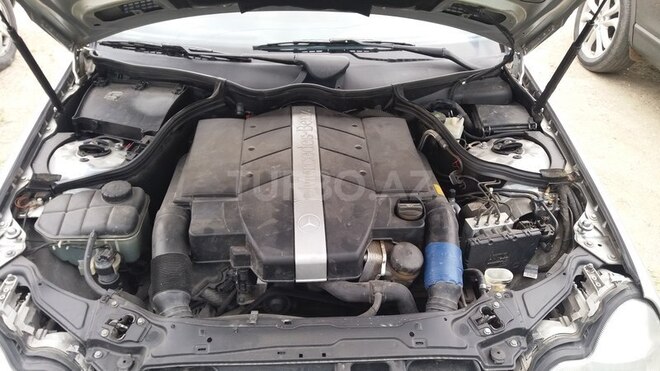 Mercedes C 240 2001, 220,000 km - 2.4 l - Bakı