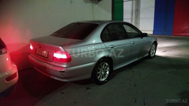 BMW 528 1998, 333,000 km - 2.8 л - Bakı