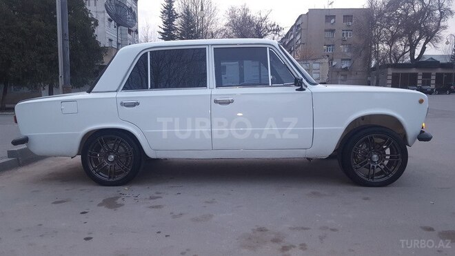 LADA (VAZ) 21011 1979, 8,888 km - 1.6 l - Mingəçevir