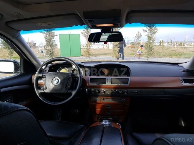 BMW 745 2004, 165,000 km - 4.4 л - Sumqayıt