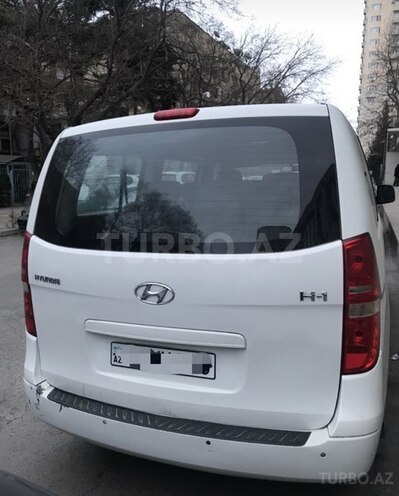 Hyundai H-1 2009, 330,100 km - 2.5 l - Bakı