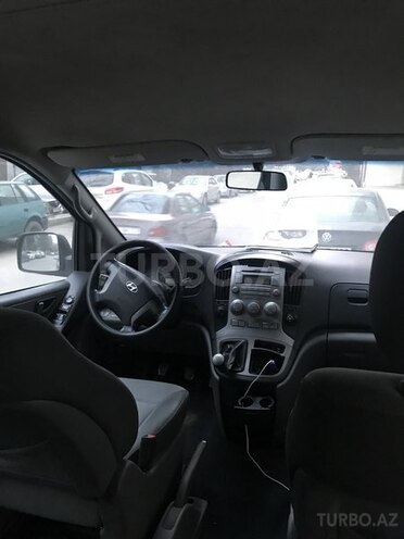 Hyundai H-1 2009, 330,100 km - 2.5 l - Bakı