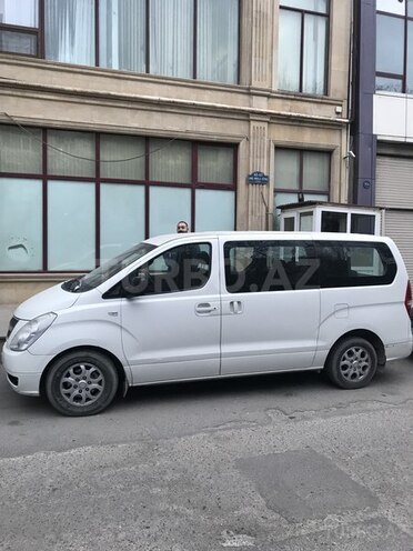 Hyundai H-1 2009, 330,100 km - 2.5 l - Bakı