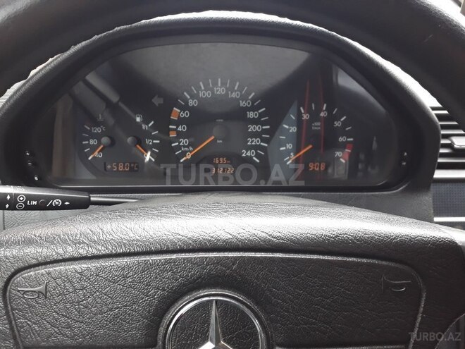 Mercedes C 180 1999, 312,000 km - 1.8 л - Bakı