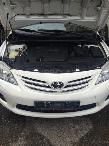 Toyota Corolla 2013, 151,000 km - 1.6 l - Bakı
