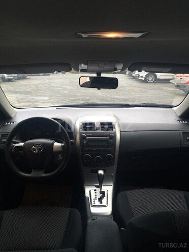 Toyota Corolla 2013, 151,000 km - 1.6 l - Bakı