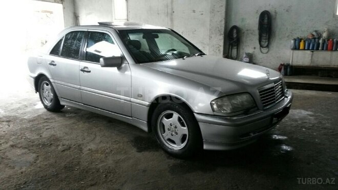 Mercedes C 240 1998, 200,000 km - 2.4 л - Bakı