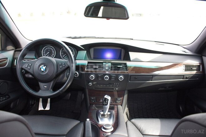 BMW 525 2007, 82,000 km - 2.5 л - Bakı