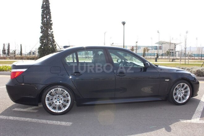 BMW 525 2007, 82,000 km - 2.5 л - Bakı