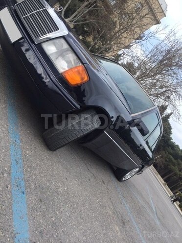Mercedes E 220 1992, 238,000 km - 2.2 л - Sumqayıt