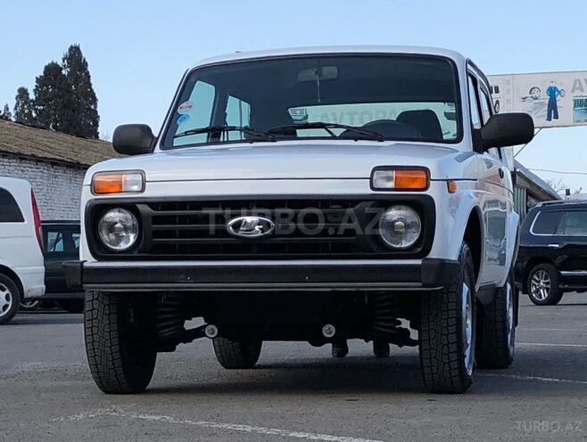 LADA (VAZ) Niva 2017, 9,300 km - 1.7 l - Gəncə