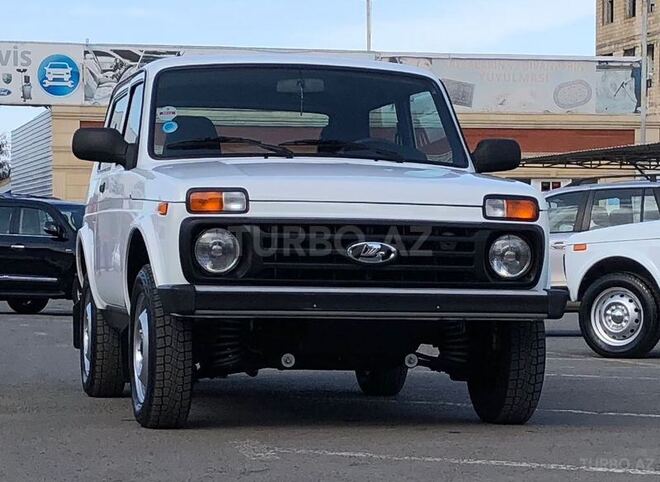 LADA (VAZ) Niva 2017, 9,300 km - 1.7 l - Gəncə