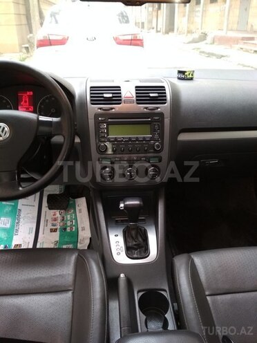 Volkswagen Jetta 2005, 228,000 km - 2.5 l - Bakı