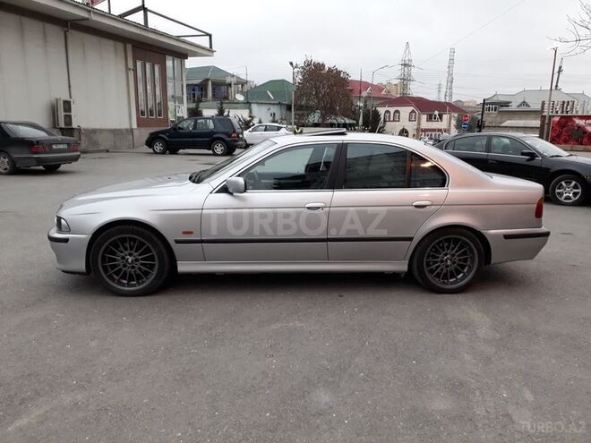 BMW 525 2002, 250,000 km - 2.5 l - Bakı