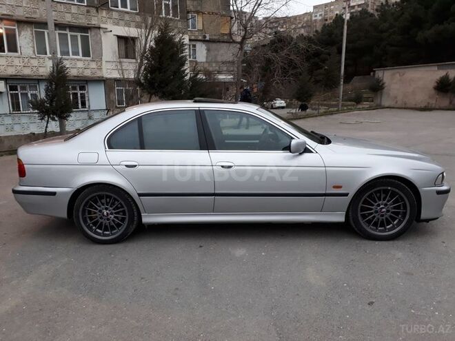 BMW 525 2002, 250,000 km - 2.5 l - Bakı
