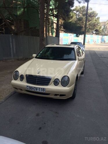 Mercedes E 220 2001, 180 km - 1.8 л - Bakı