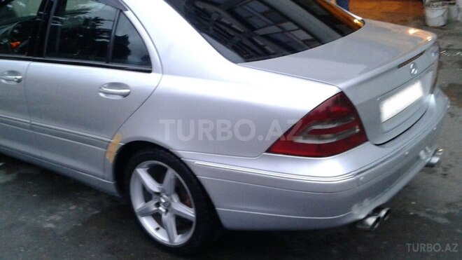 Mercedes C 200 2001, 231,870 km - 2.0 l - Bakı