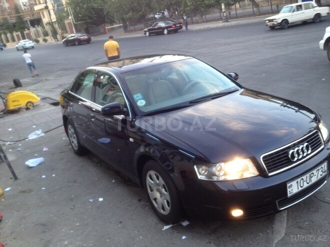 Audi A4 2002, 200,000 km - 2.0 l - Bakı