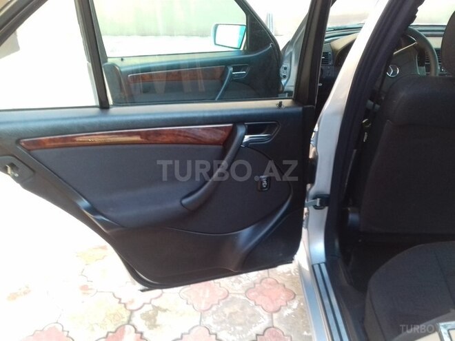 Mercedes C 180 1999, 186,000 km - 1.8 l - Gəncə